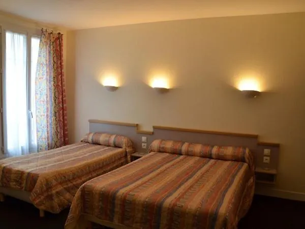 Des Vosges 2* Parijs